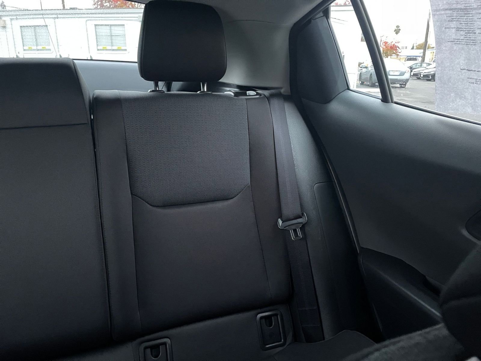 Used 2025 Toyota Prius LE image 37