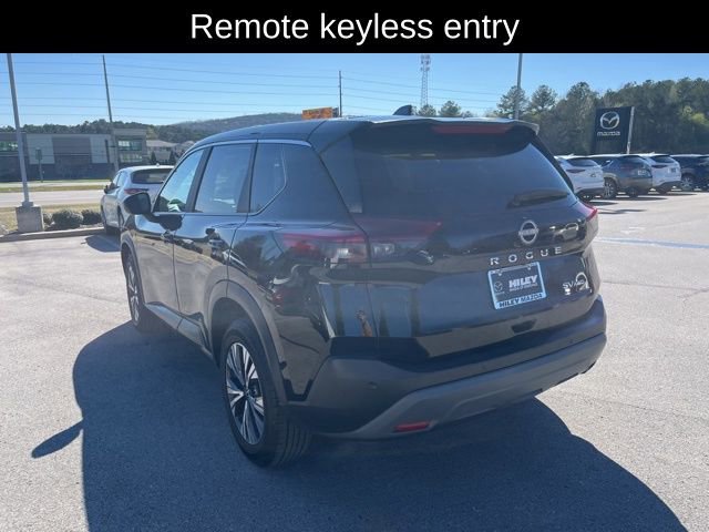 Used 2023 Nissan Rogue SV image 5