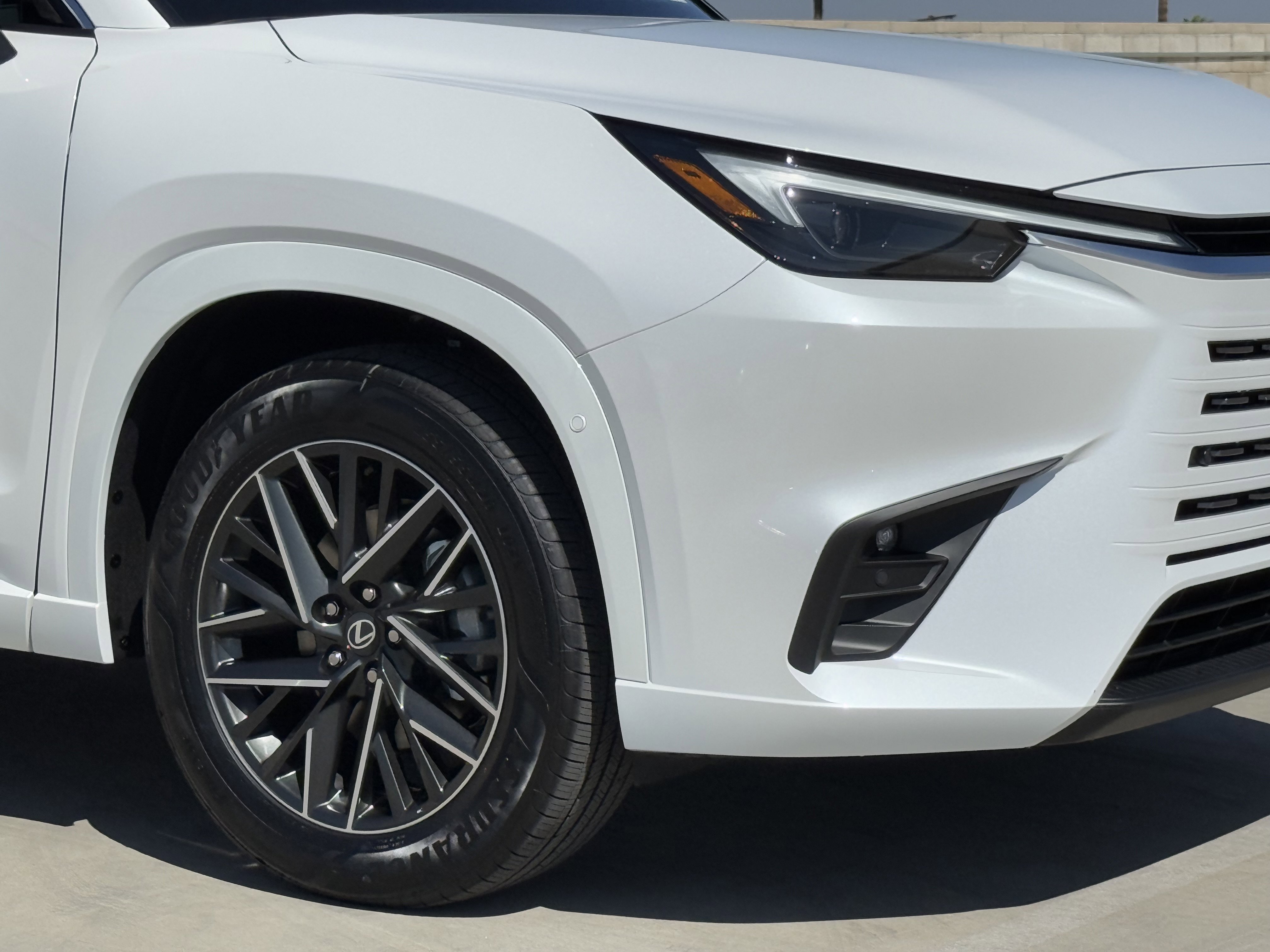 New 2026 Lexus TX 350 FWD image 4