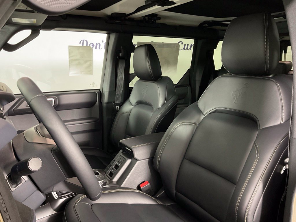 New 2026 Ford Bronco Badlands AWD/4WD image 14