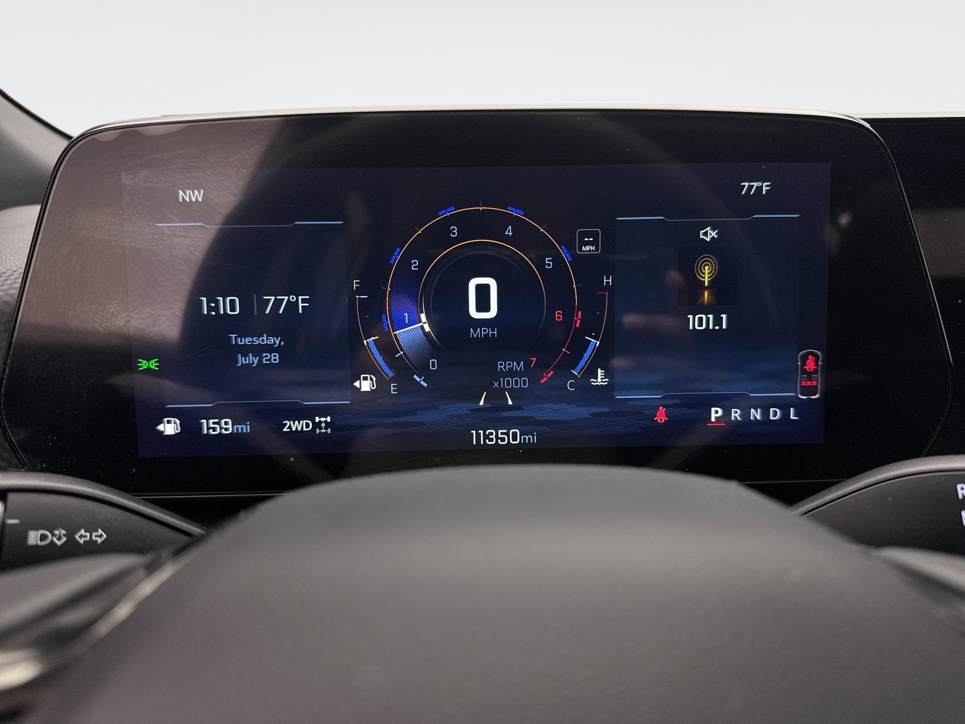 Used 2025 Chevrolet Equinox RS w/ Safety and Technology Package AWD/4WD image 13
