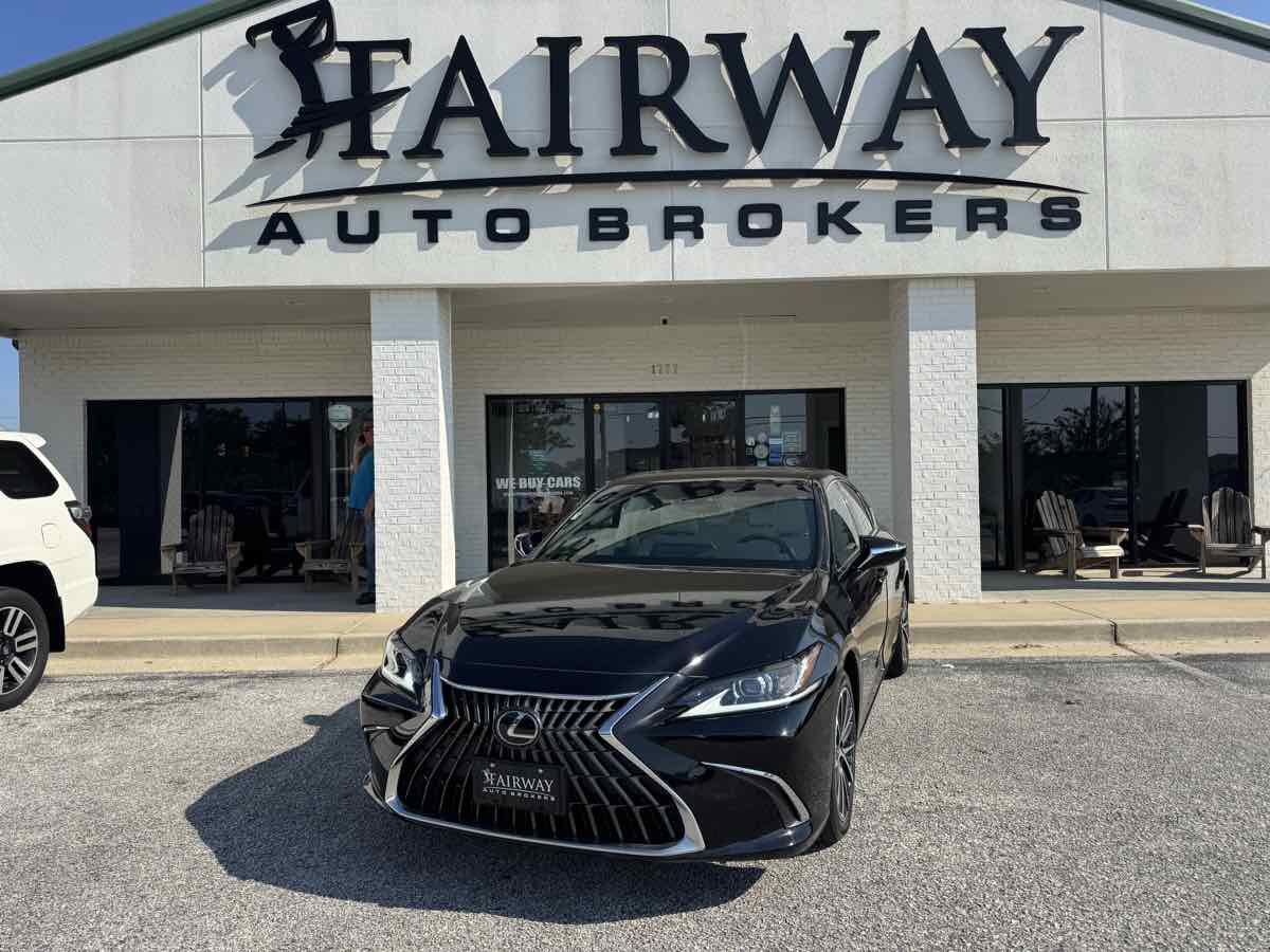 Used 2023 Lexus ES 350 w/ Premium Package FWD image 36