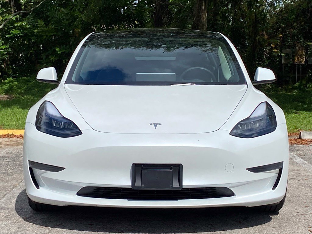Used 2023 Tesla Model 3 Standard Range RWD image 3