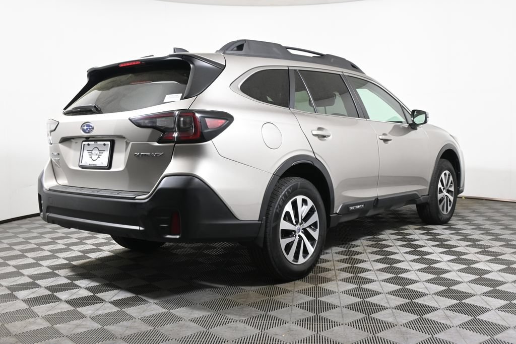 Used 2020 Subaru Outback Premium AWD/4WD image 7