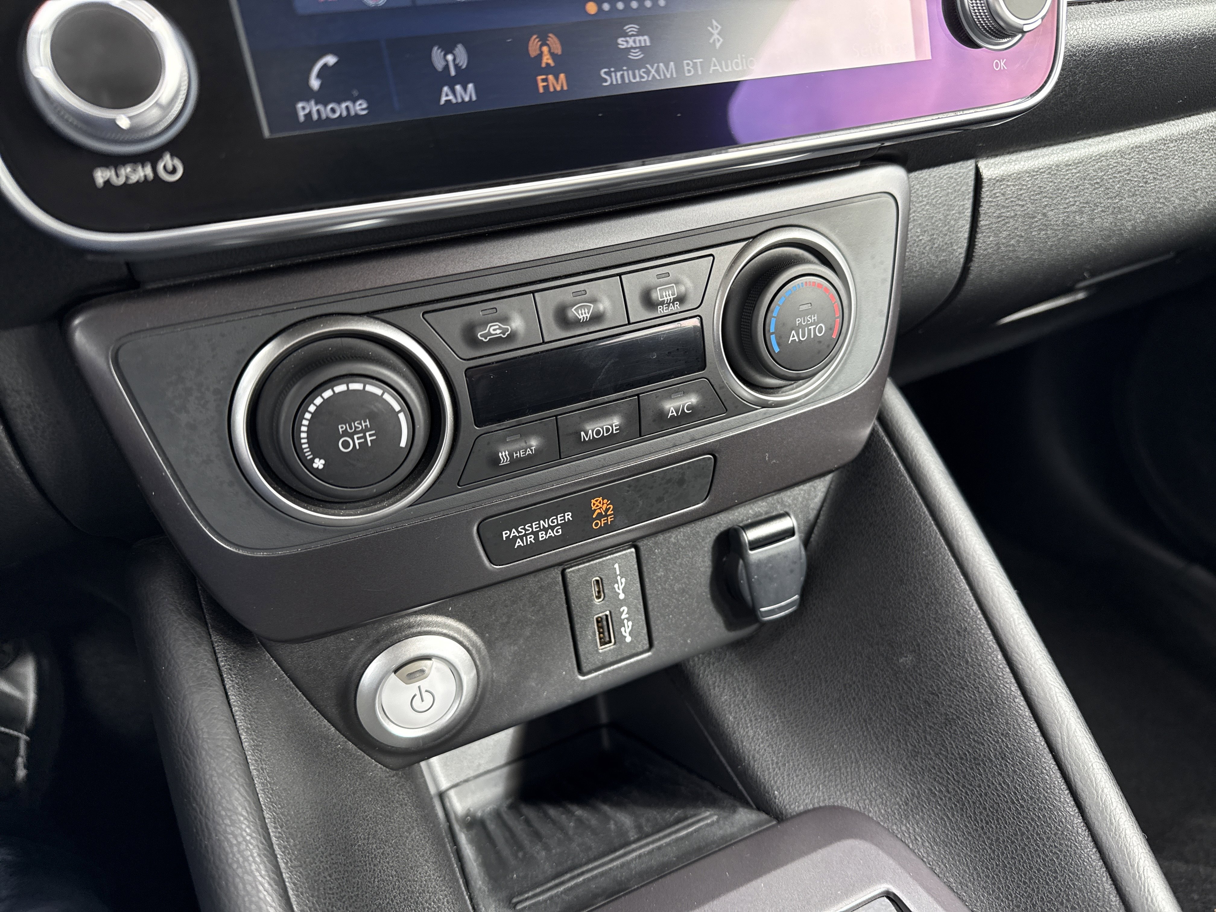 Certified 2024 Nissan Leaf S image 17