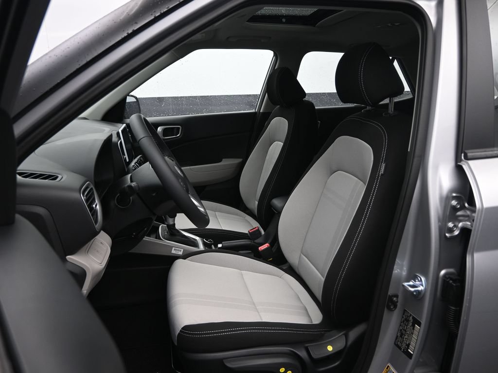 New 2026 Hyundai Venue SEL FWD image 22