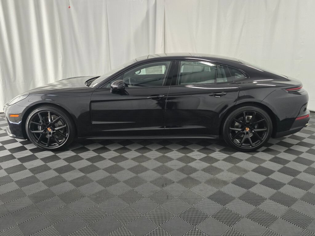 New 2026 Porsche Panamera 4 AWD/4WD image 2