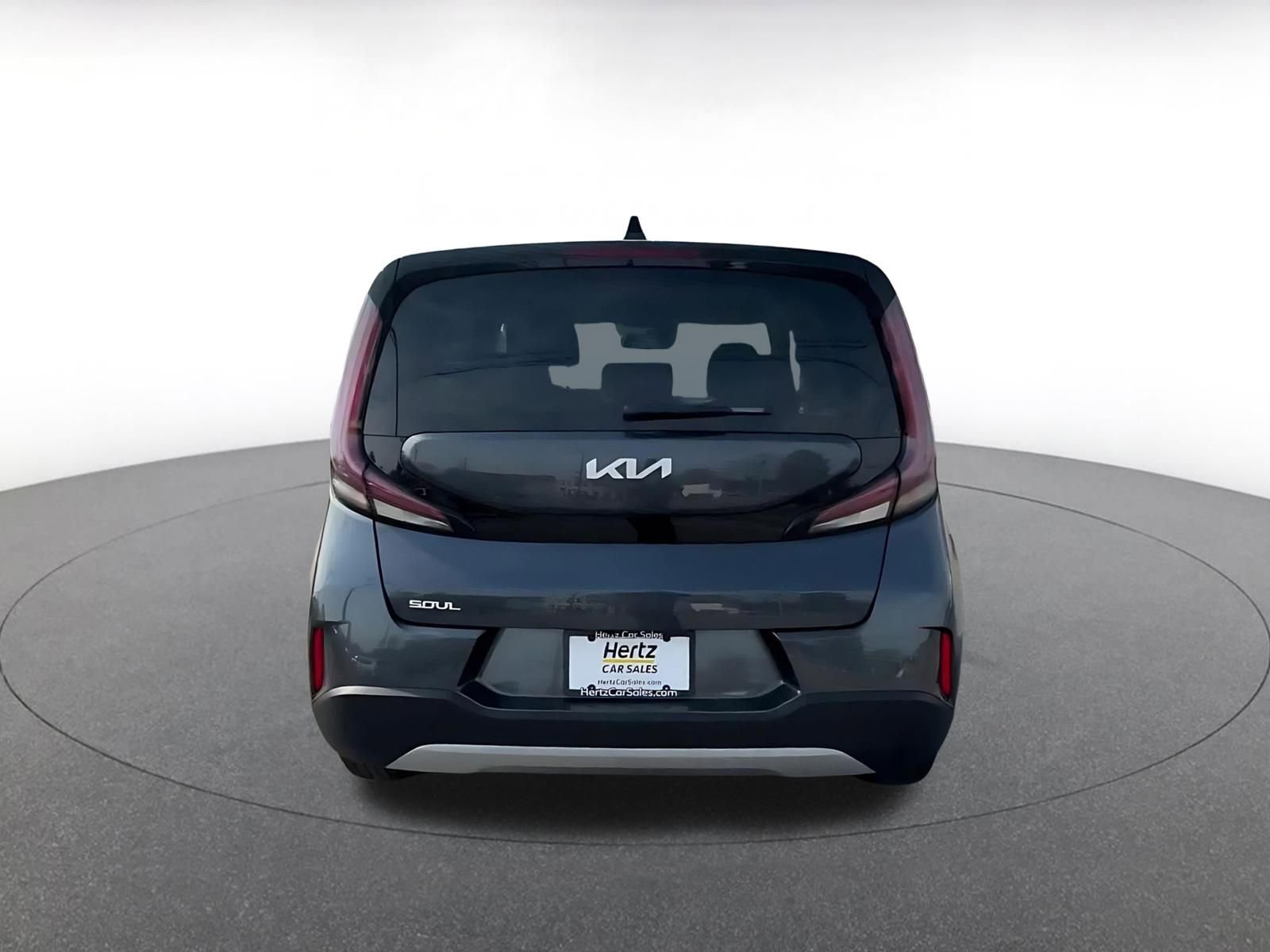 Used 2025 Kia Soul LX w/ LX Technology Package image 12