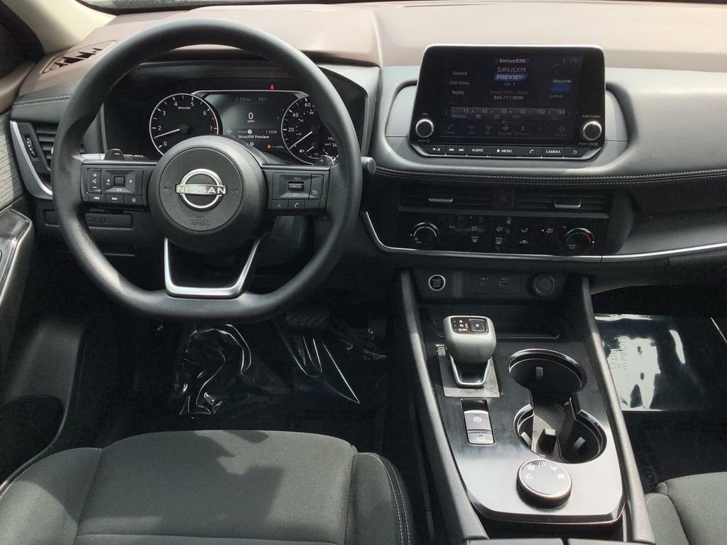 Used 2023 Nissan Rogue S image 16