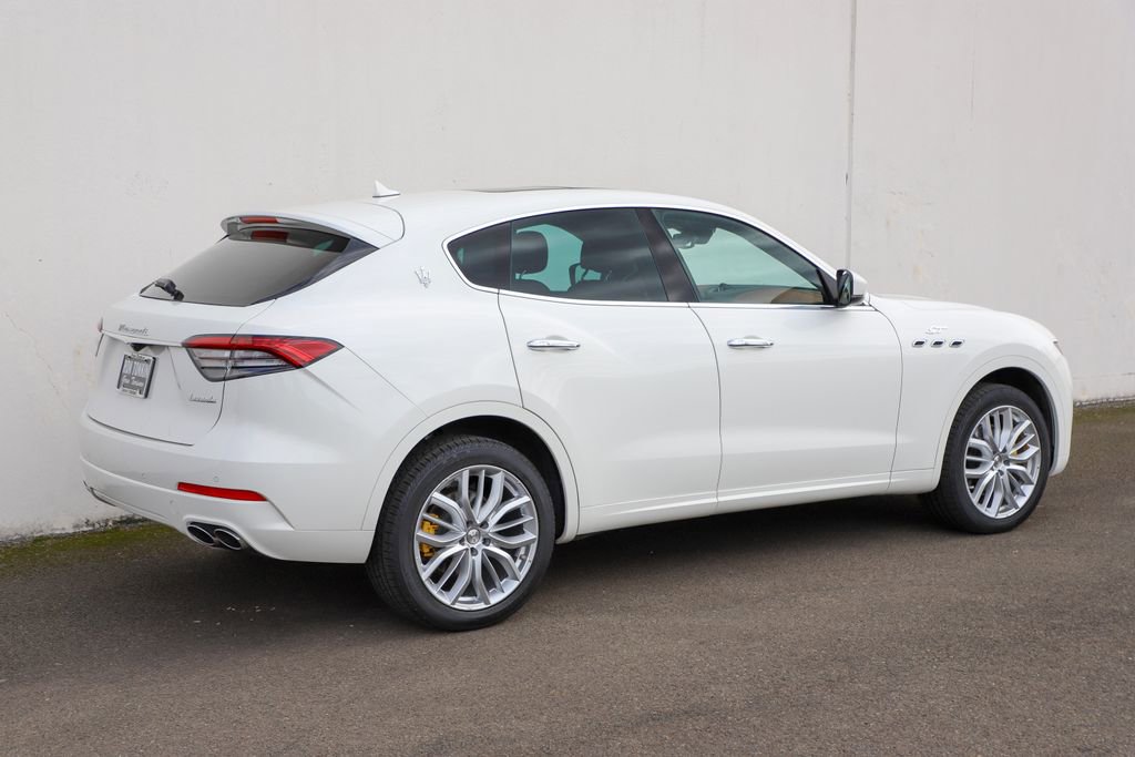 Used 2022 Maserati Levante GT image 5