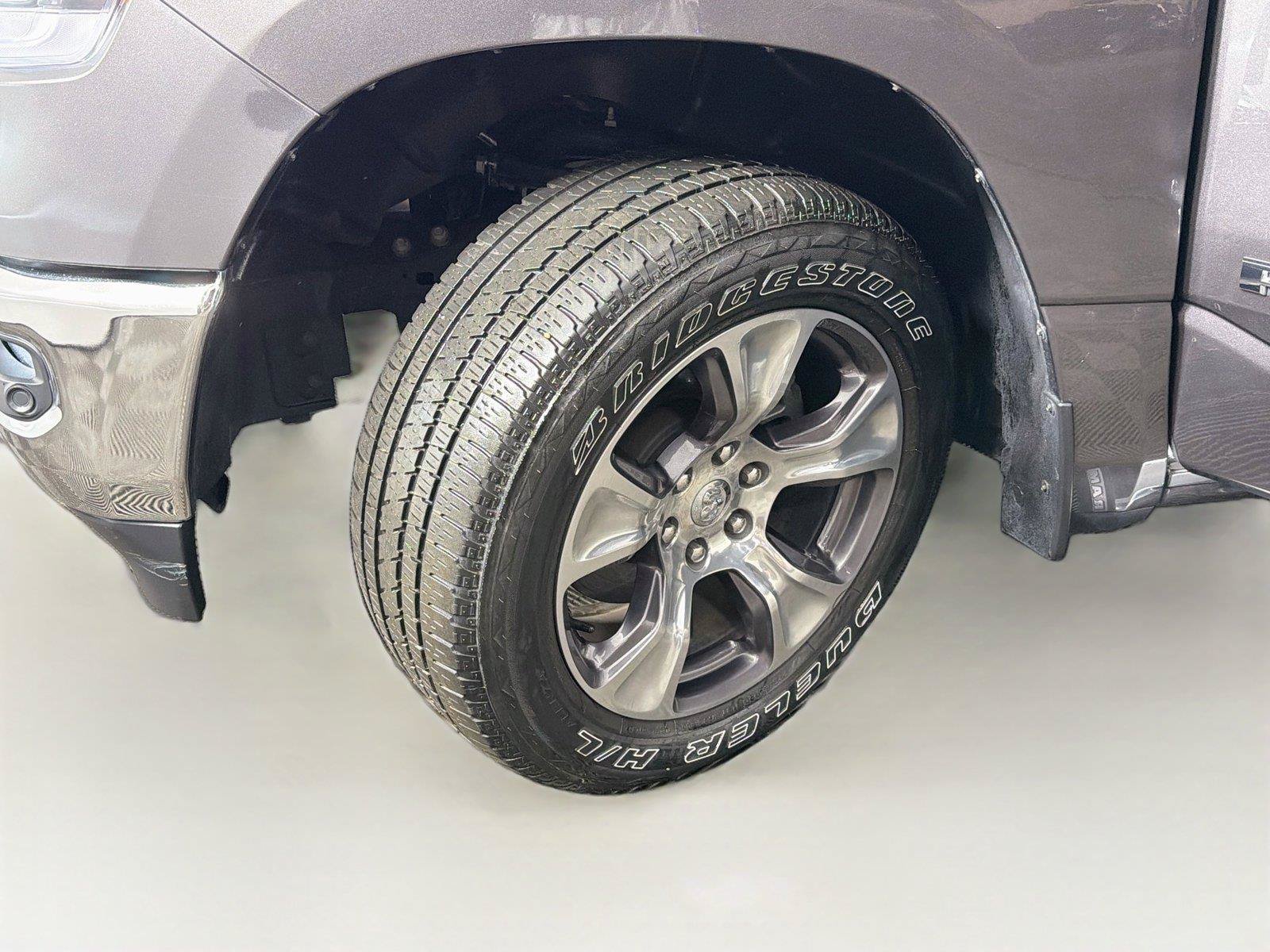 Used 2023 RAM 1500 Laramie AWD/4WD image 38