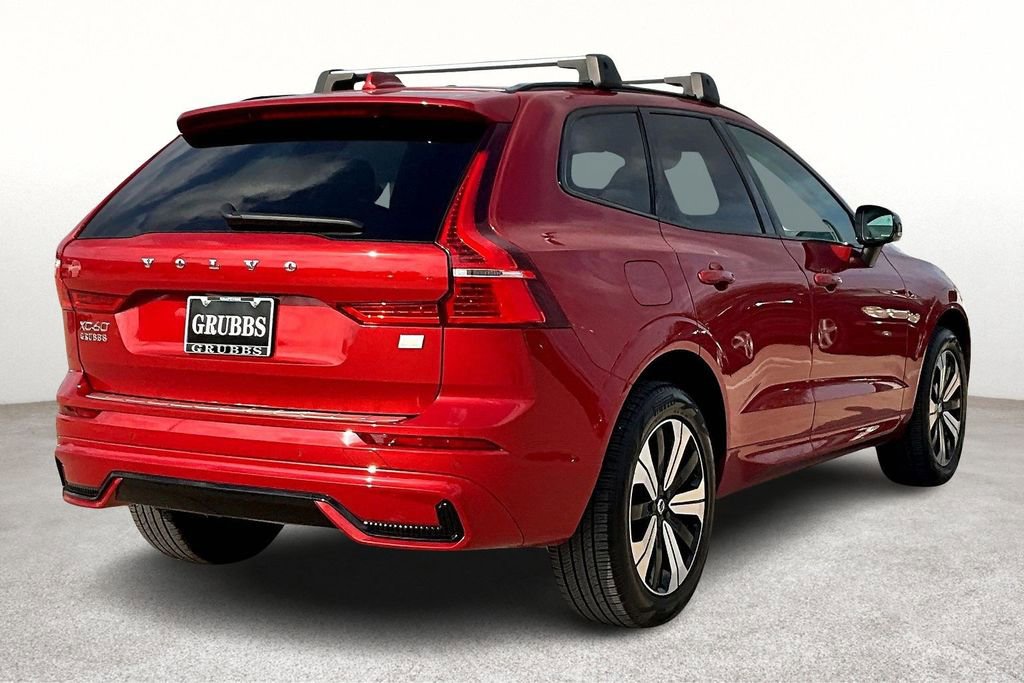 Certified 2024 Volvo XC60 T8 Core w/ Protection Package Premier image 2