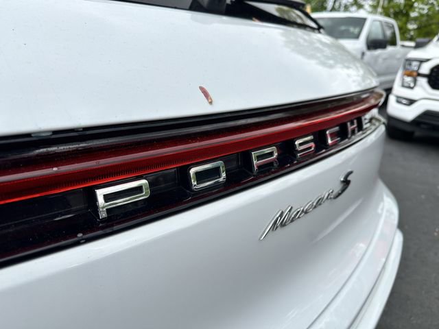 Used 2022 Porsche Macan S AWD/4WD image 44