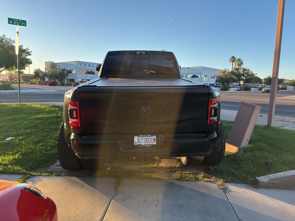 Used 2022 RAM 3500 Limited image 15