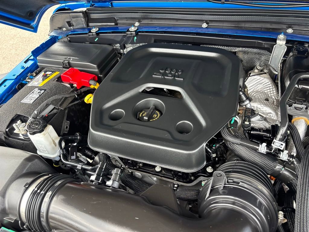 Used 2024 Jeep Wrangler Unlimited image 30