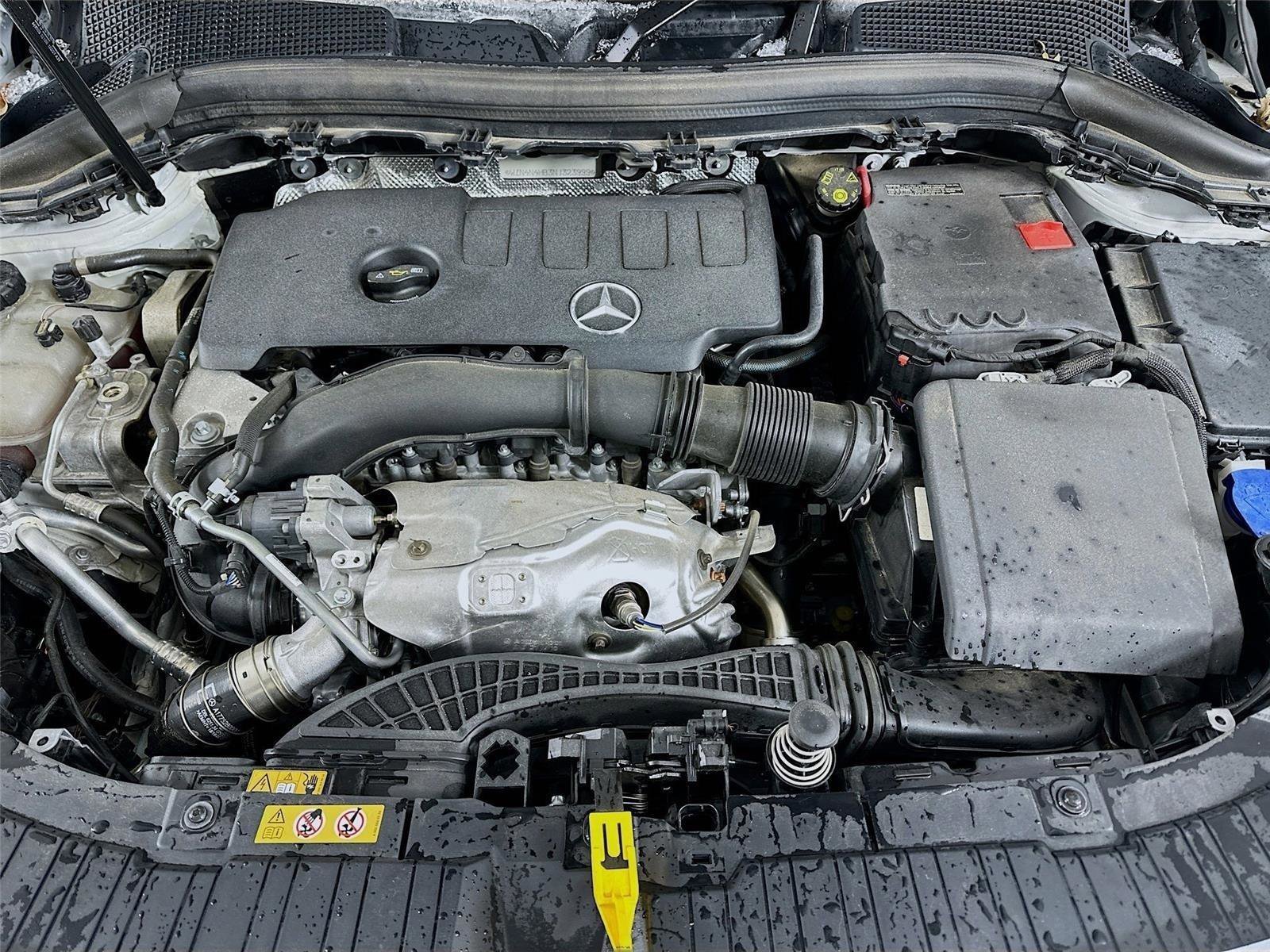 Certified 2022 Mercedes-Benz GLA 250 4MATIC image 10