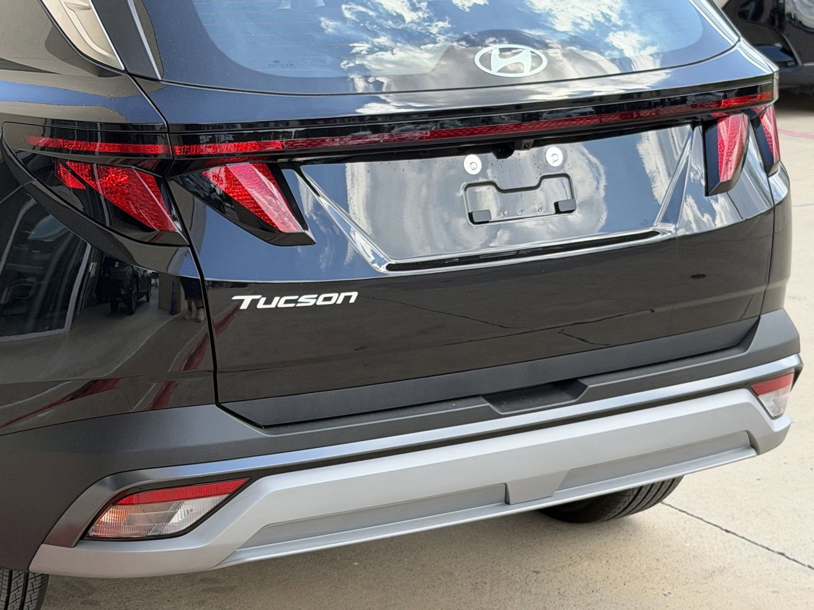 Certified 2026 Hyundai Tucson SE FWD image 7