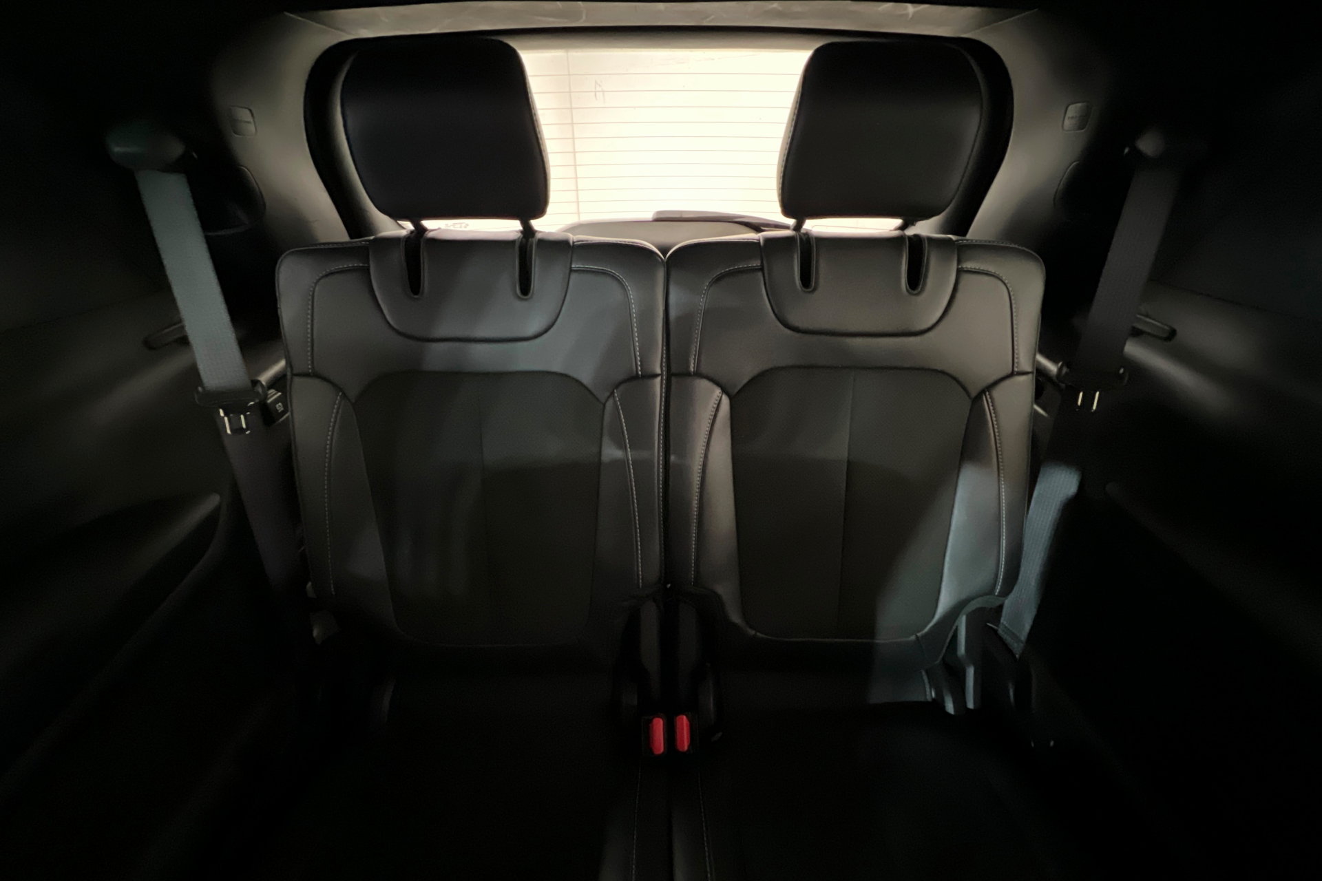 Used 2023 Jeep Grand Cherokee L Laredo AWD/4WD image 23