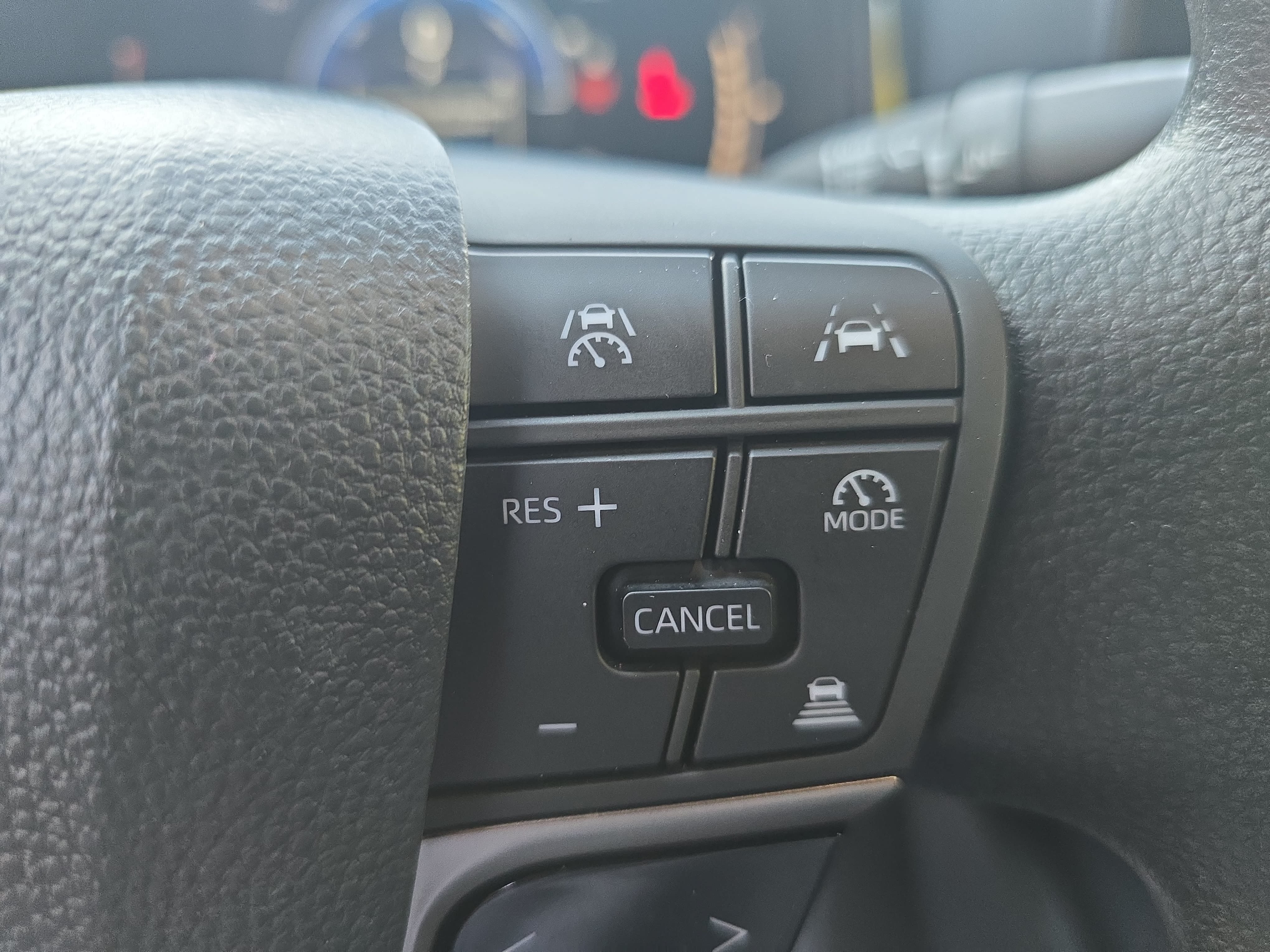 Used 2026 Toyota Camry LE FWD image 17