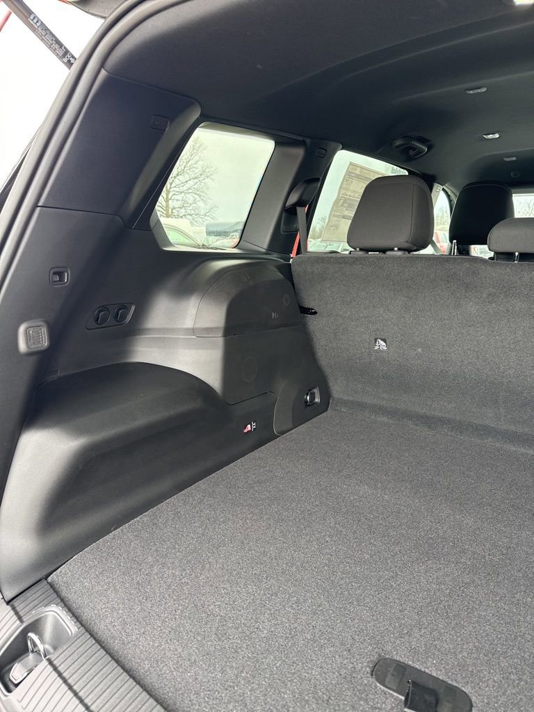 New 2026 Jeep Cherokee Laredo image 23