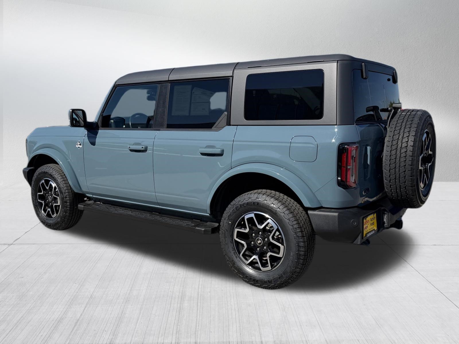 Certified 2023 Ford Bronco Outer Banks AWD/4WD image 5