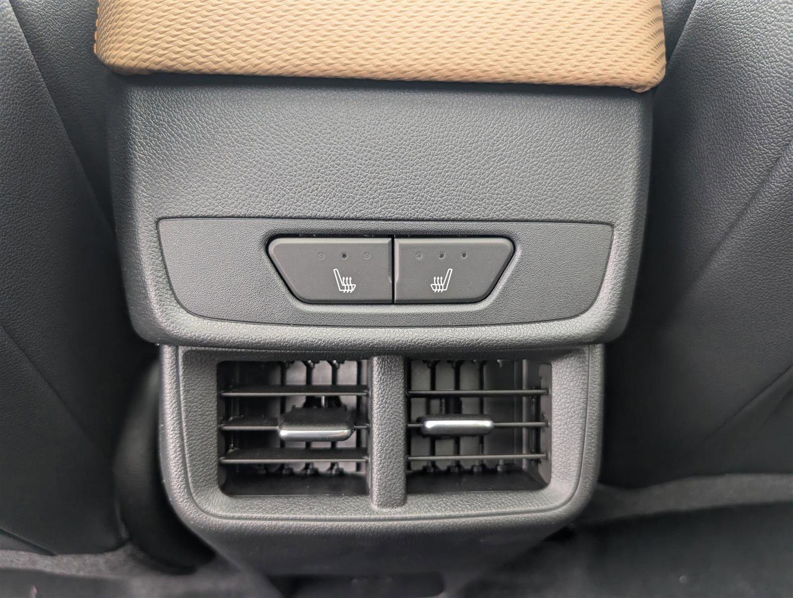 New 2026 Chevrolet Equinox ACTIV w/ Convenience Package III image 12