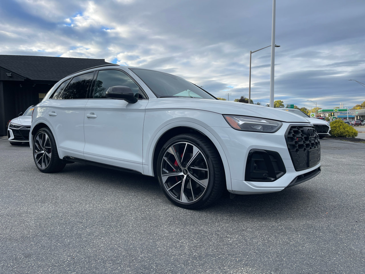 Used 2022 Audi SQ5 Premium Plus image 19