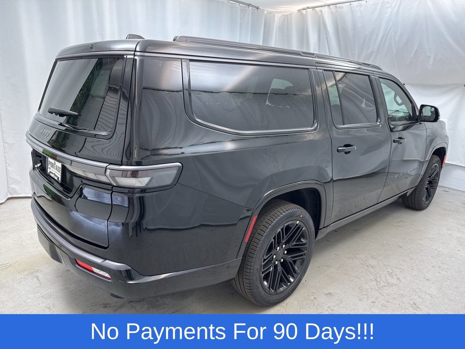 New 2026 Jeep Grand Wagoneer L Limited AWD/4WD image 3
