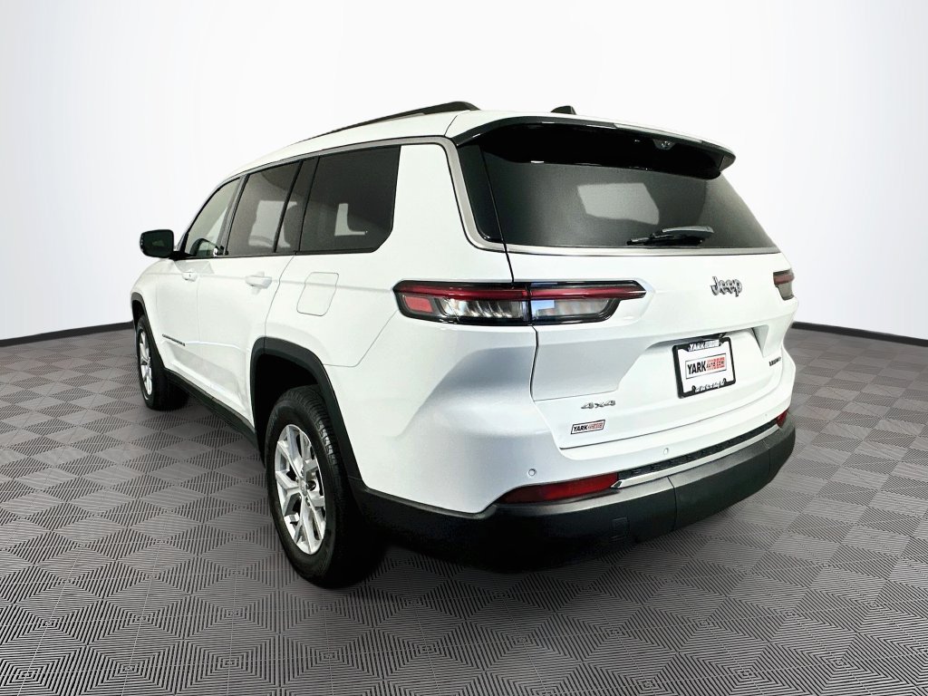 Certified 2023 Jeep Grand Cherokee L Limited w/ Luxury Tech Group II AWD/4WD image 8