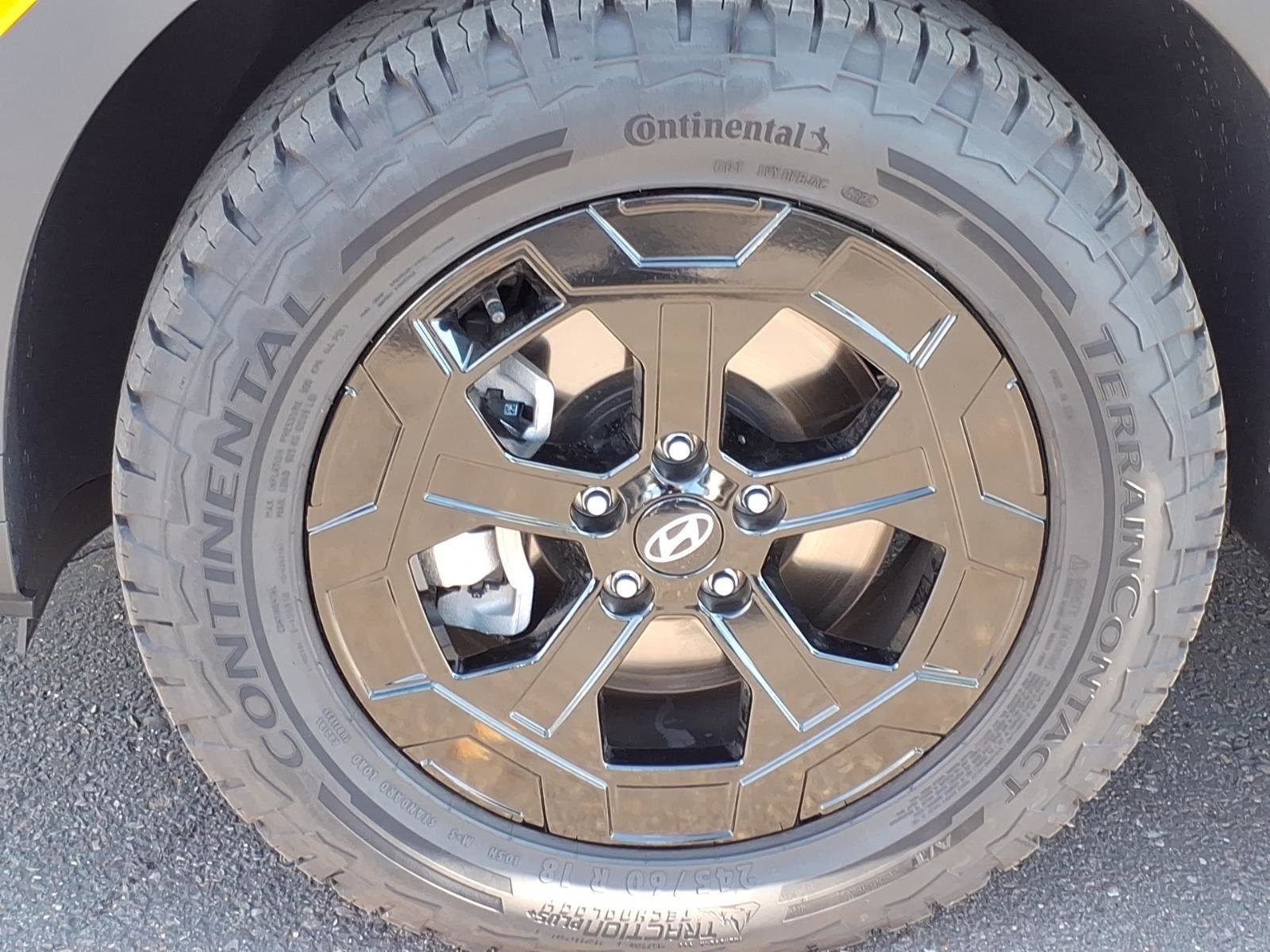 Certified 2025 Hyundai Santa Fe XRT image 9