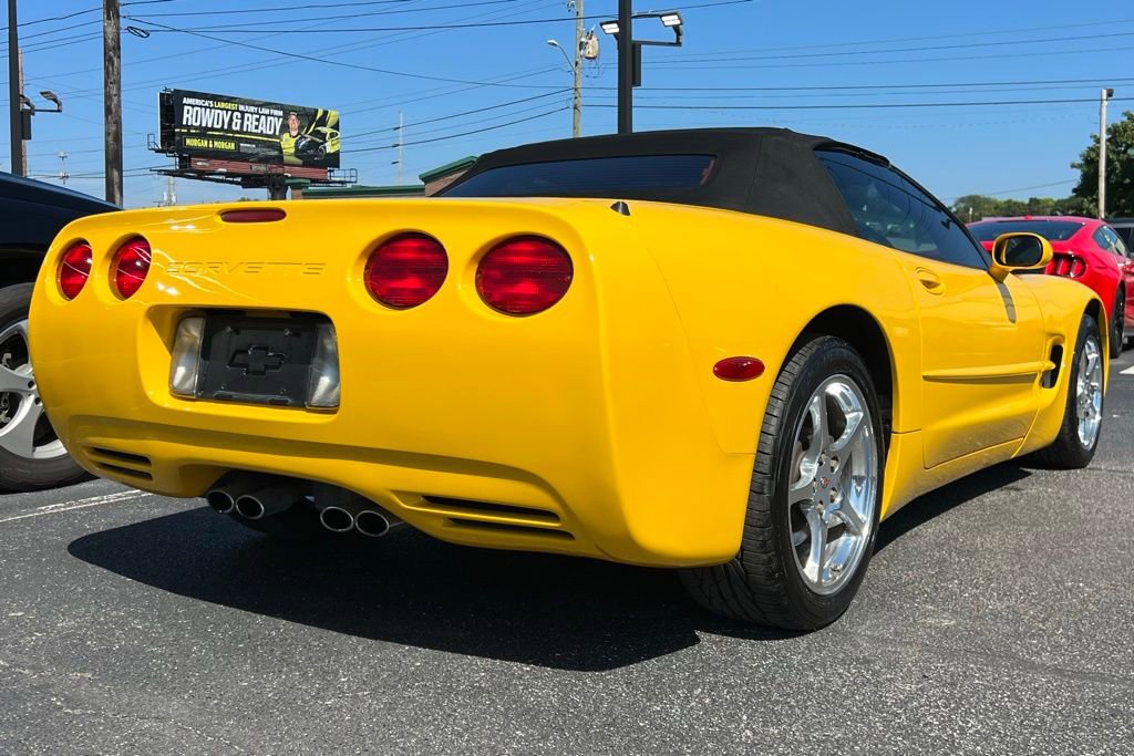 Used 2002 Chevrolet Corvette Convertible w/ Preferred Equipment Group2 image 7