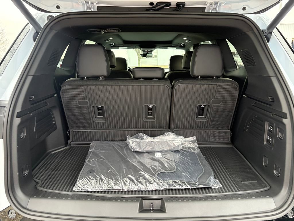 New 2026 Buick Enclave Sport Touring w/ Power Package FWD image 45