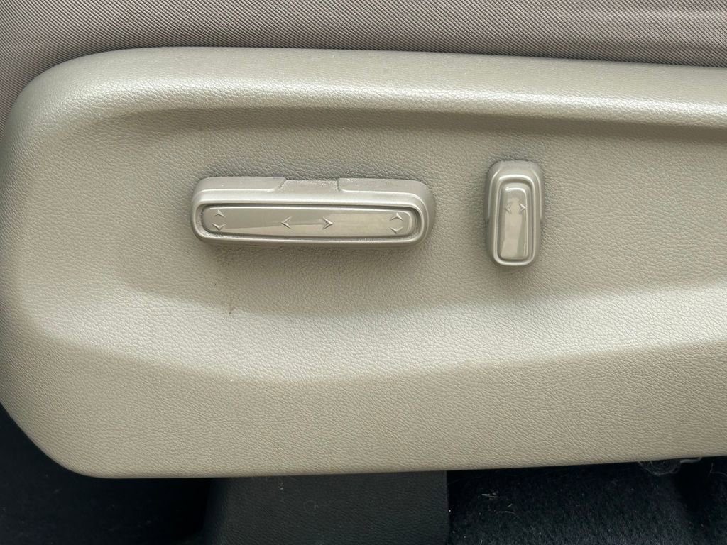 Used 2022 Honda Odyssey LX image 18