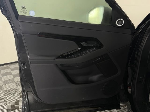 Used 2024 Land Rover Range Rover Evoque S AWD/4WD image 25