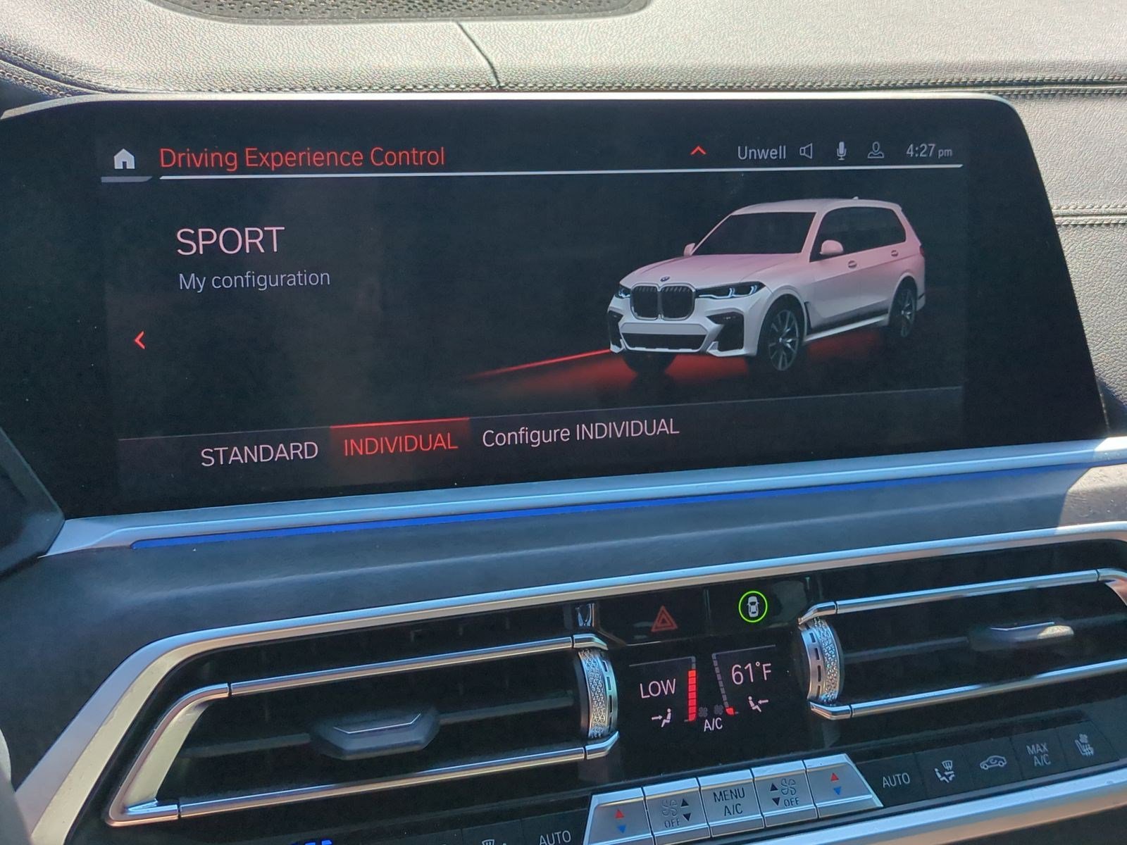 Used 2022 BMW X7 xDrive40i w/ M Sport Package AWD/4WD image 23