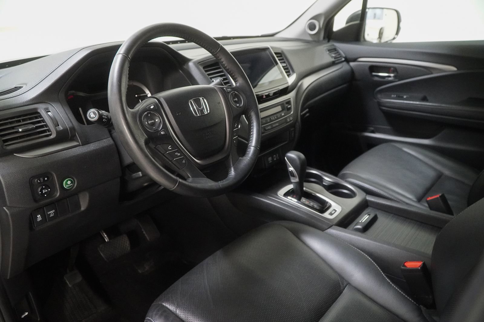 Used 2018 Honda Ridgeline RTL-T image 23