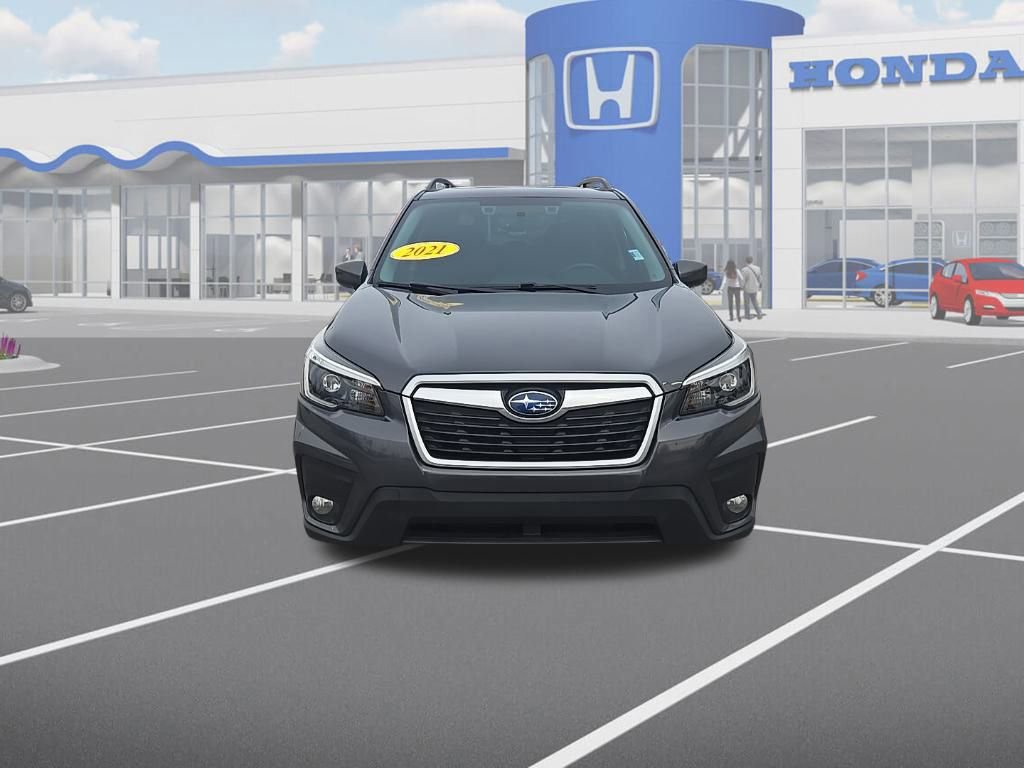 Used 2021 Subaru Forester Premium image 2