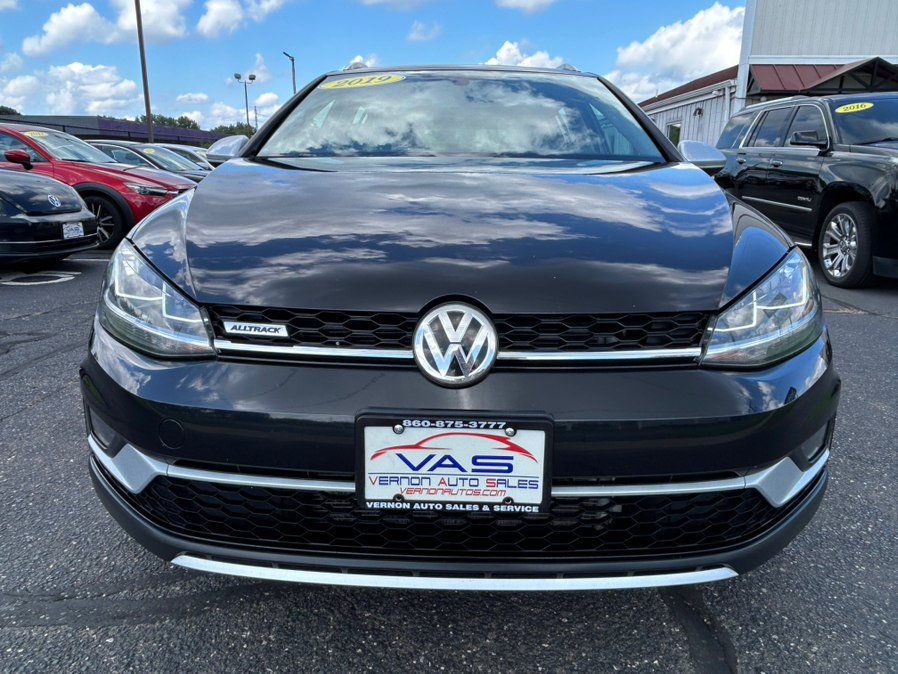 Used 2019 Volkswagen Golf Alltrack SE AWD/4WD image 2