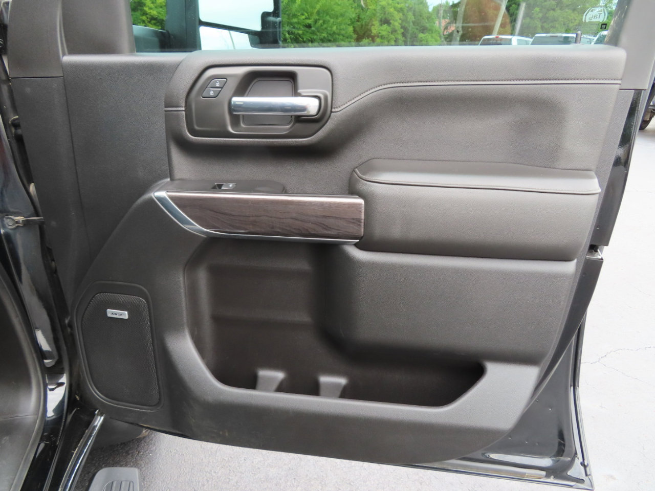 Used 2020 Chevrolet Silverado 2500 LTZ image 53