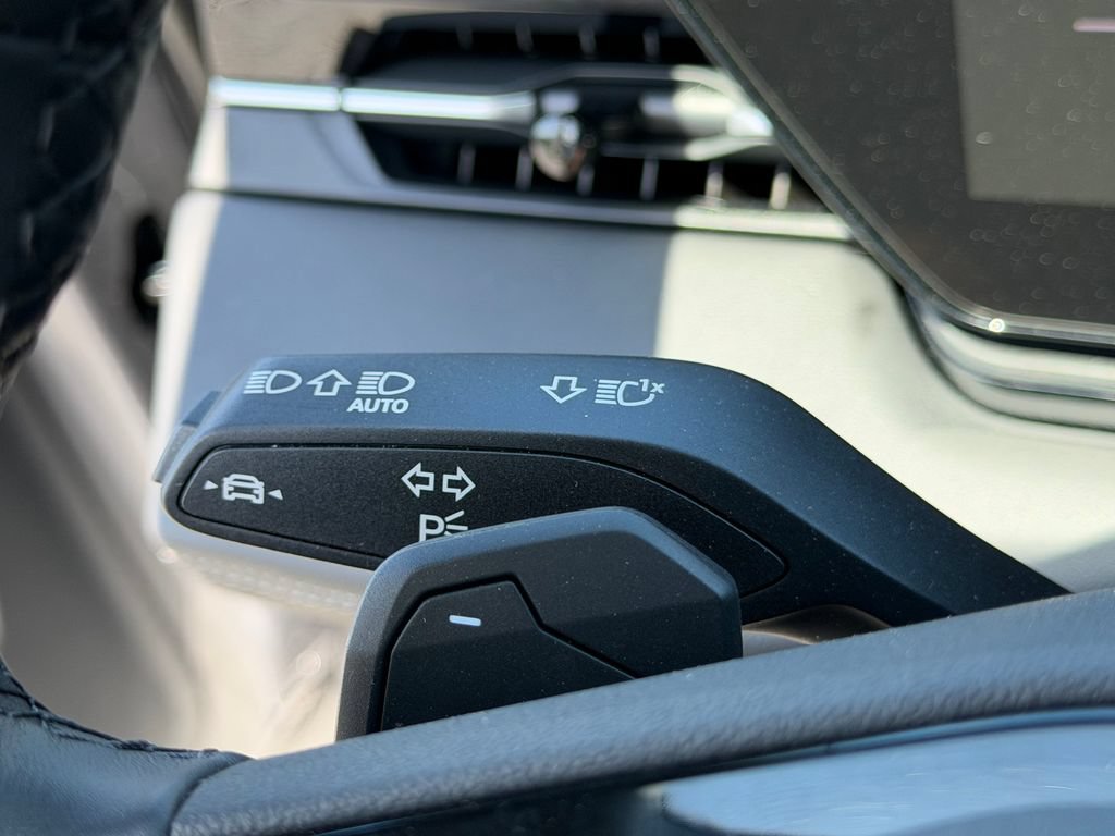 New 2025 Audi A6 e-tron Premium RWD image 29