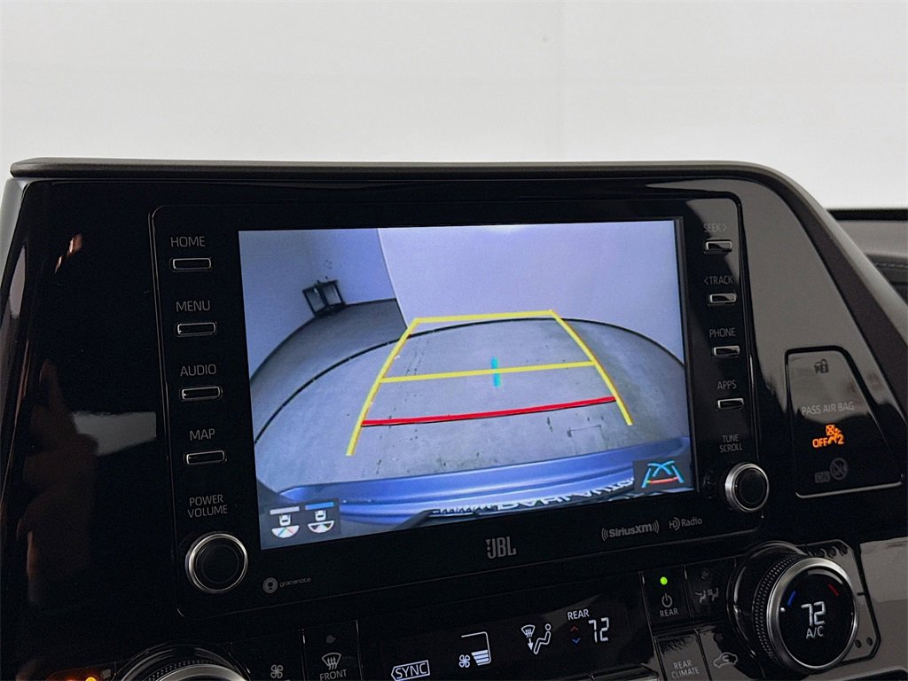 Used 2020 Toyota Highlander Limited image 21