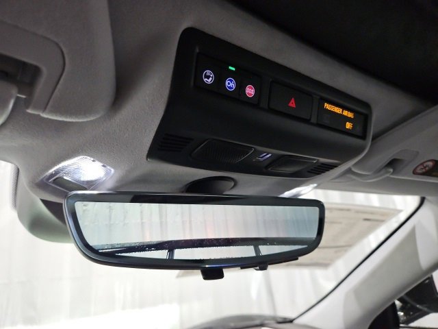 New 2026 Chevrolet Corvette Stingray Premium Cpe w/ Z51 Performance Package image 27