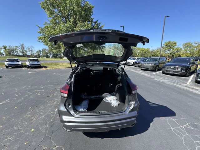 New 2025 Nissan Kicks Play S image 10