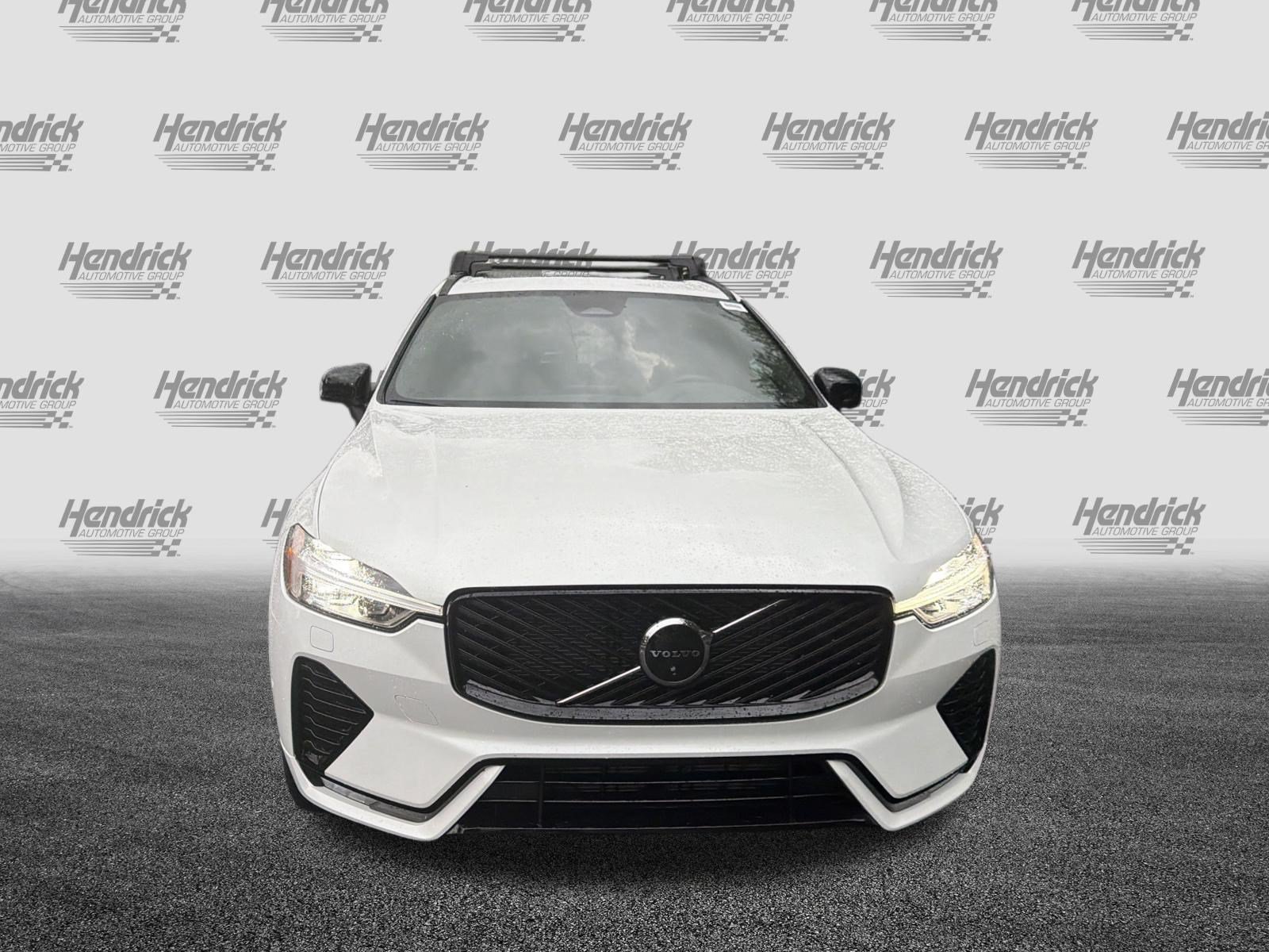 Used 2026 Volvo XC60 B5 Plus w/ Protection Package Premier AWD/4WD image 3