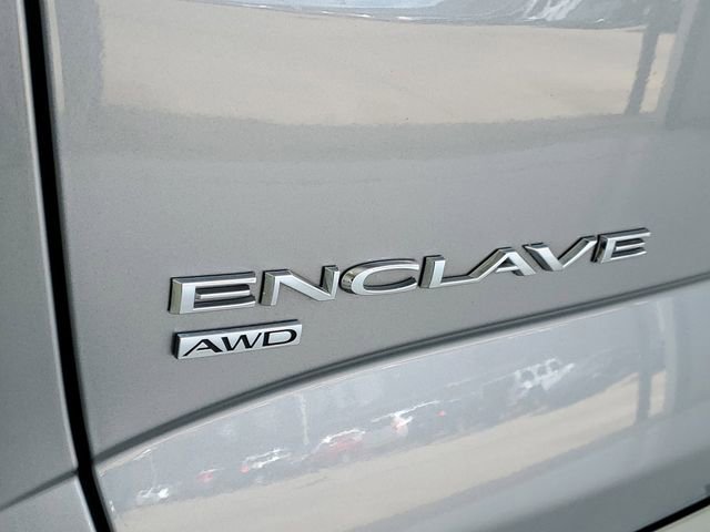 Used 2023 Buick Enclave Avenir w/ Avenir Technology Package image 8