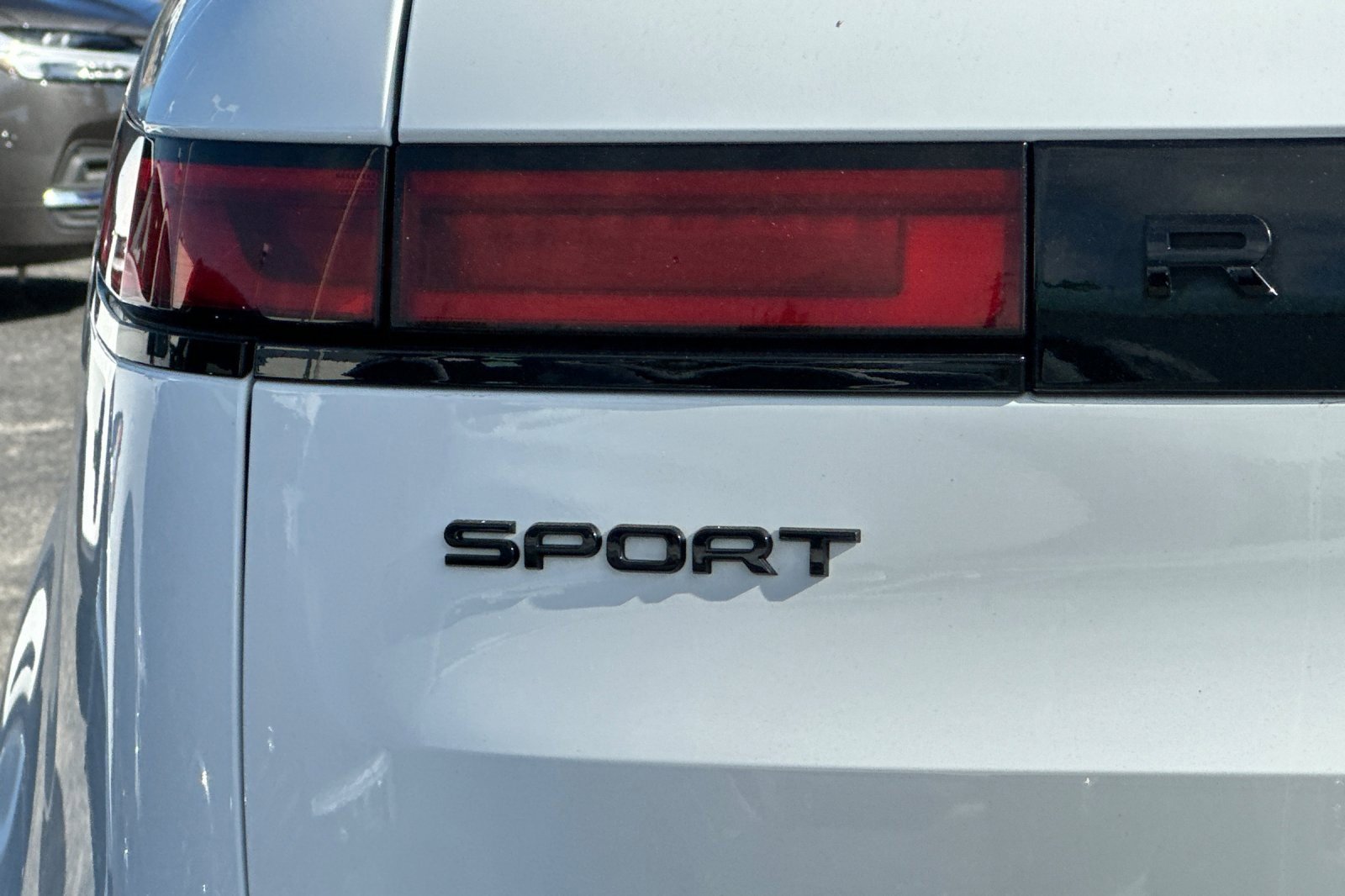 Certified 2024 Land Rover Range Rover Sport Dynamic SE image 24