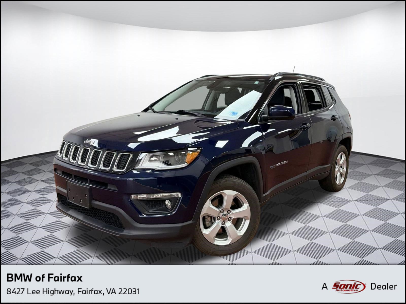 Used 2019 Jeep Compass Latitude w/ Popular Equipment Group AWD/4WD image 1
