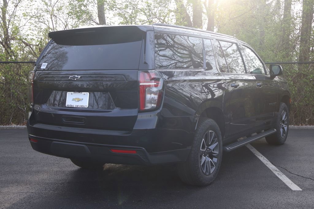 Certified 2024 Chevrolet Suburban Z71 w/ Off-Road Capability Package AWD/4WD image 9