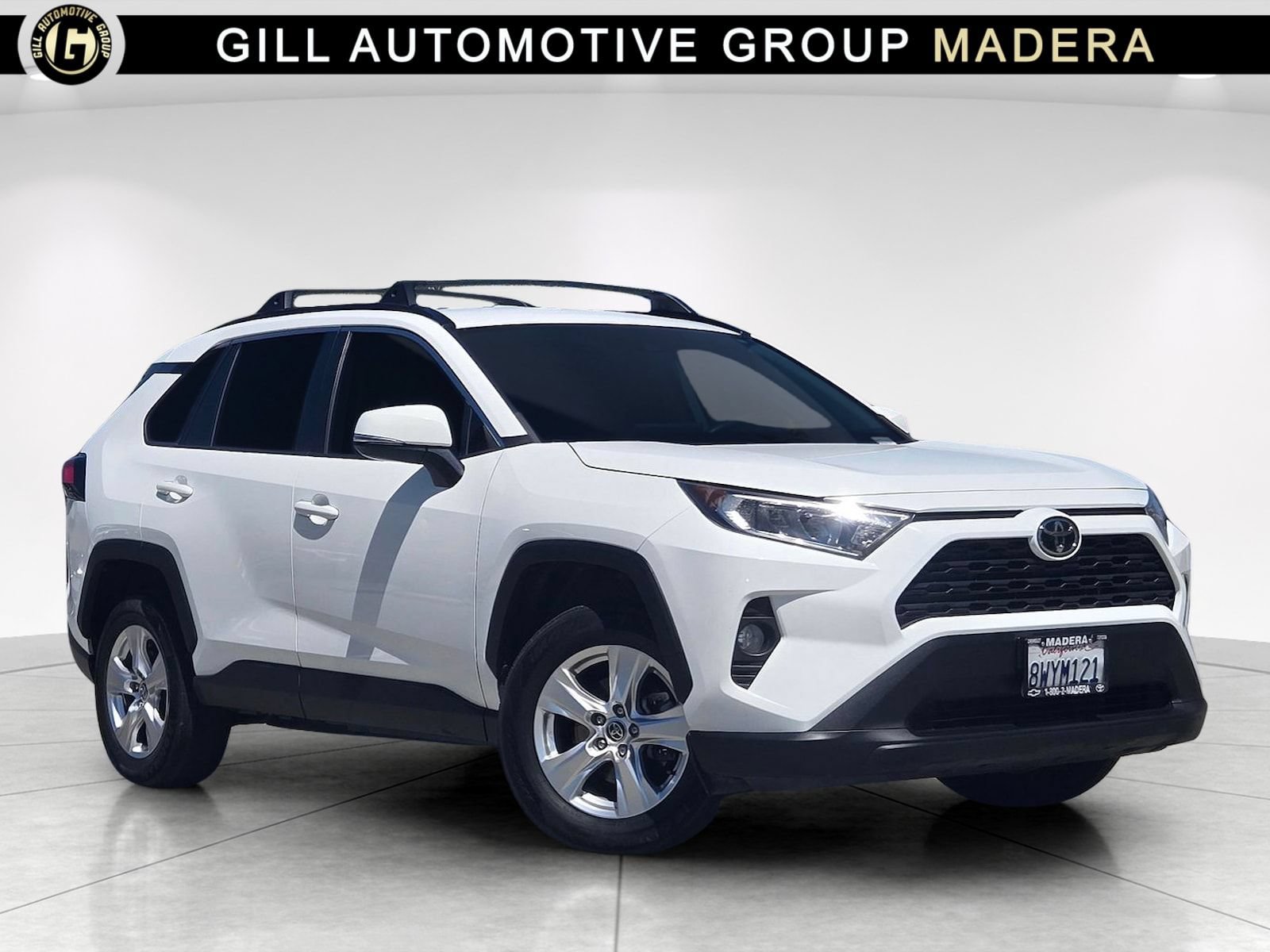 Used 2021 Toyota RAV4 XLE AWD/4WD image 1