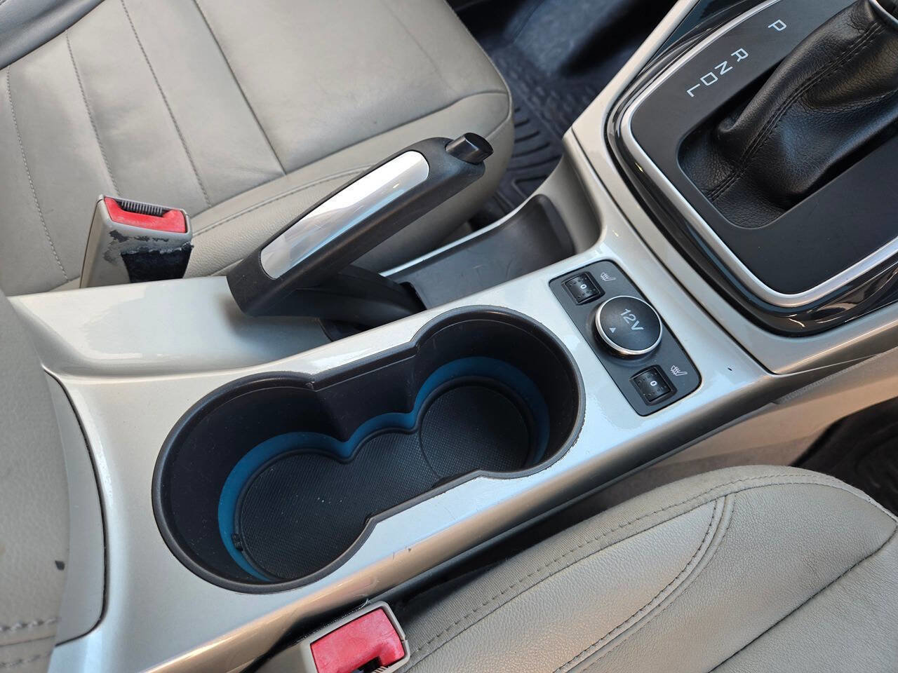 Used 2013 Ford C-MAX Energi SEL image 38